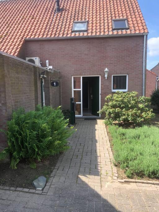 Laaker Villa Nearby Outlet Roermond Ohé en Laak Exteriör bild